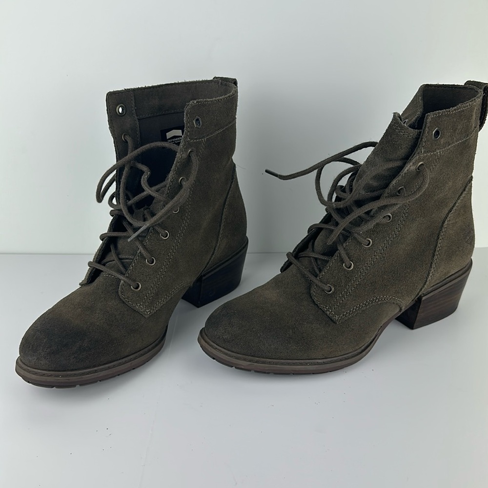 Timberland suede boots
